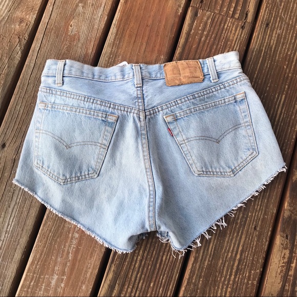 NWT Levi shorts - Picture 5 of 6